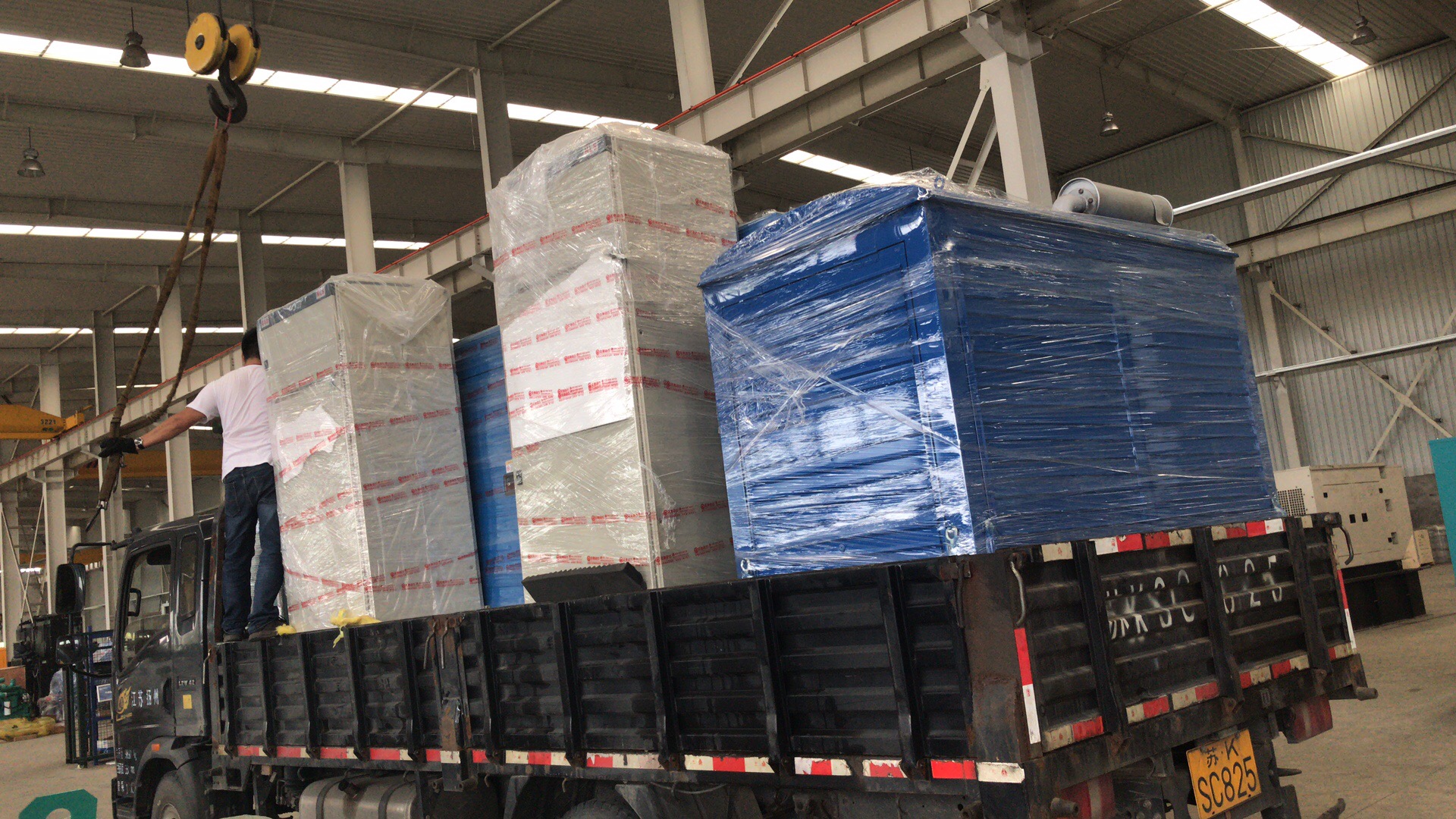 出貨啦！發往武漢客戶指定地點