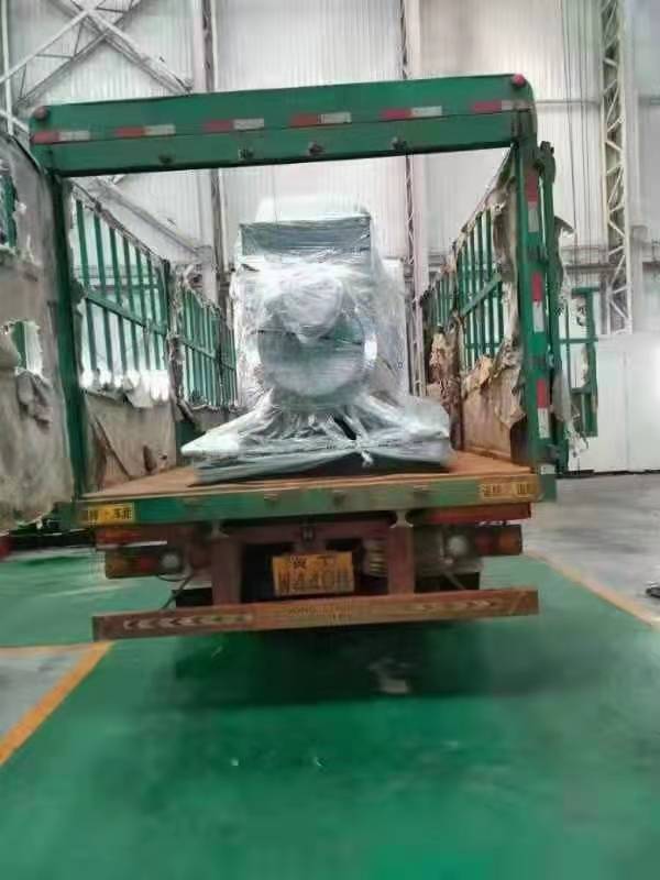 兩臺玉柴1000kw柴油發電機組及時發往甘肅，并機使用，總功率達到2000kw